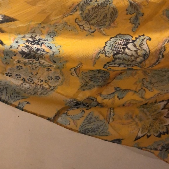Gorgeous Liz Claiborne Unique Print Skirt - Picture 10 of 12